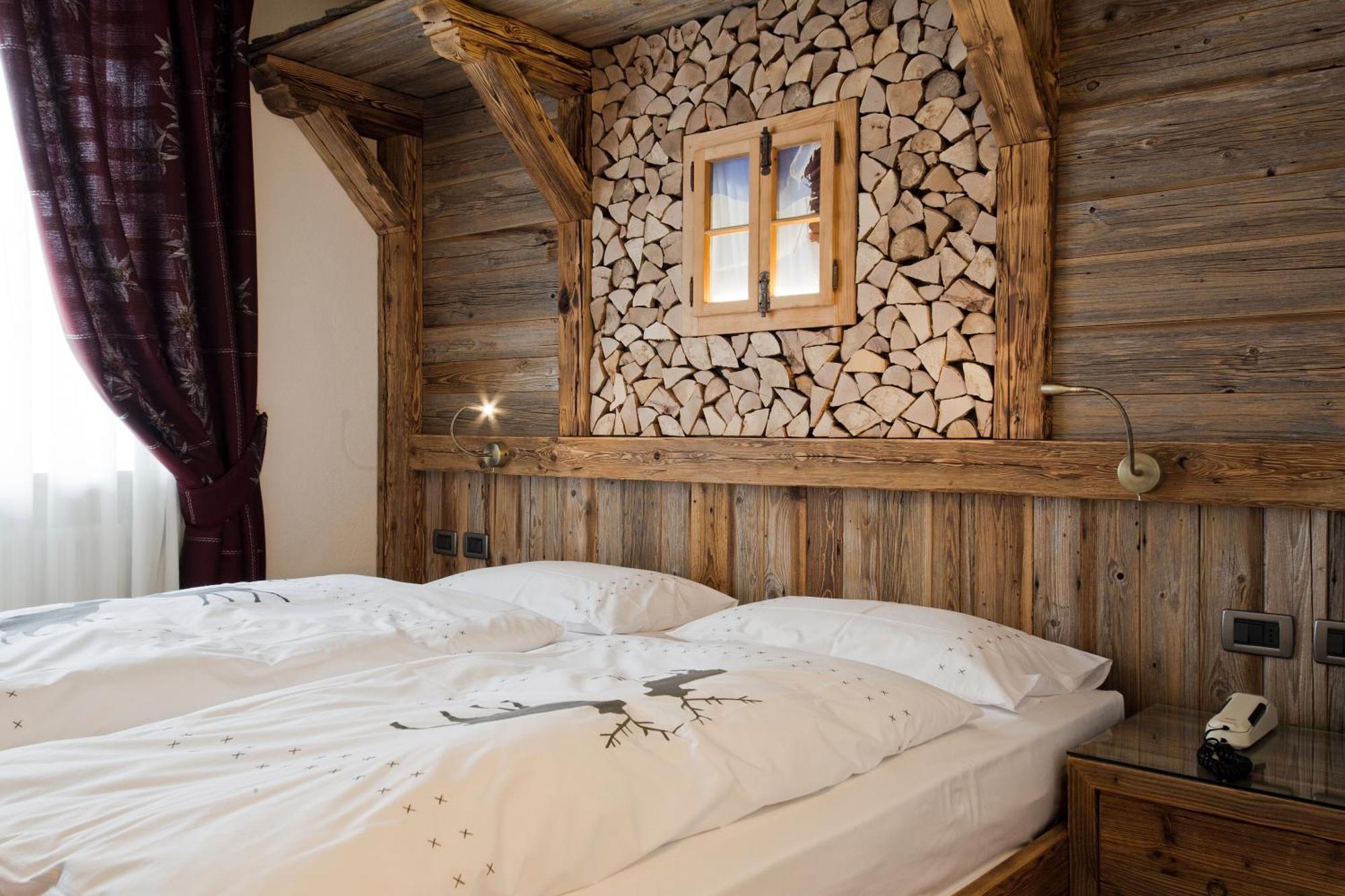 Alpenhotel Panorama Campitello di Fassa Dış mekan fotoğraf