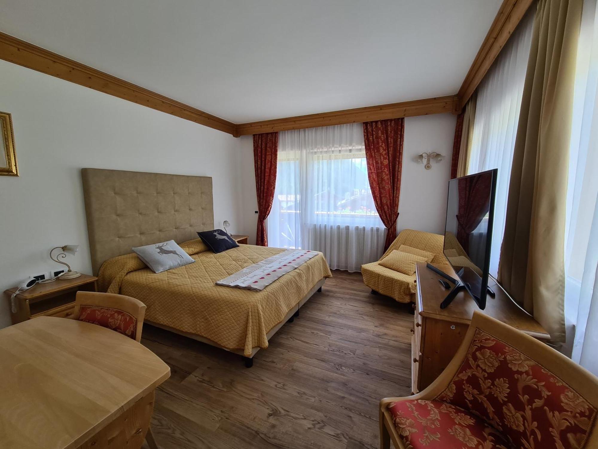 Alpenhotel Panorama Campitello di Fassa Dış mekan fotoğraf