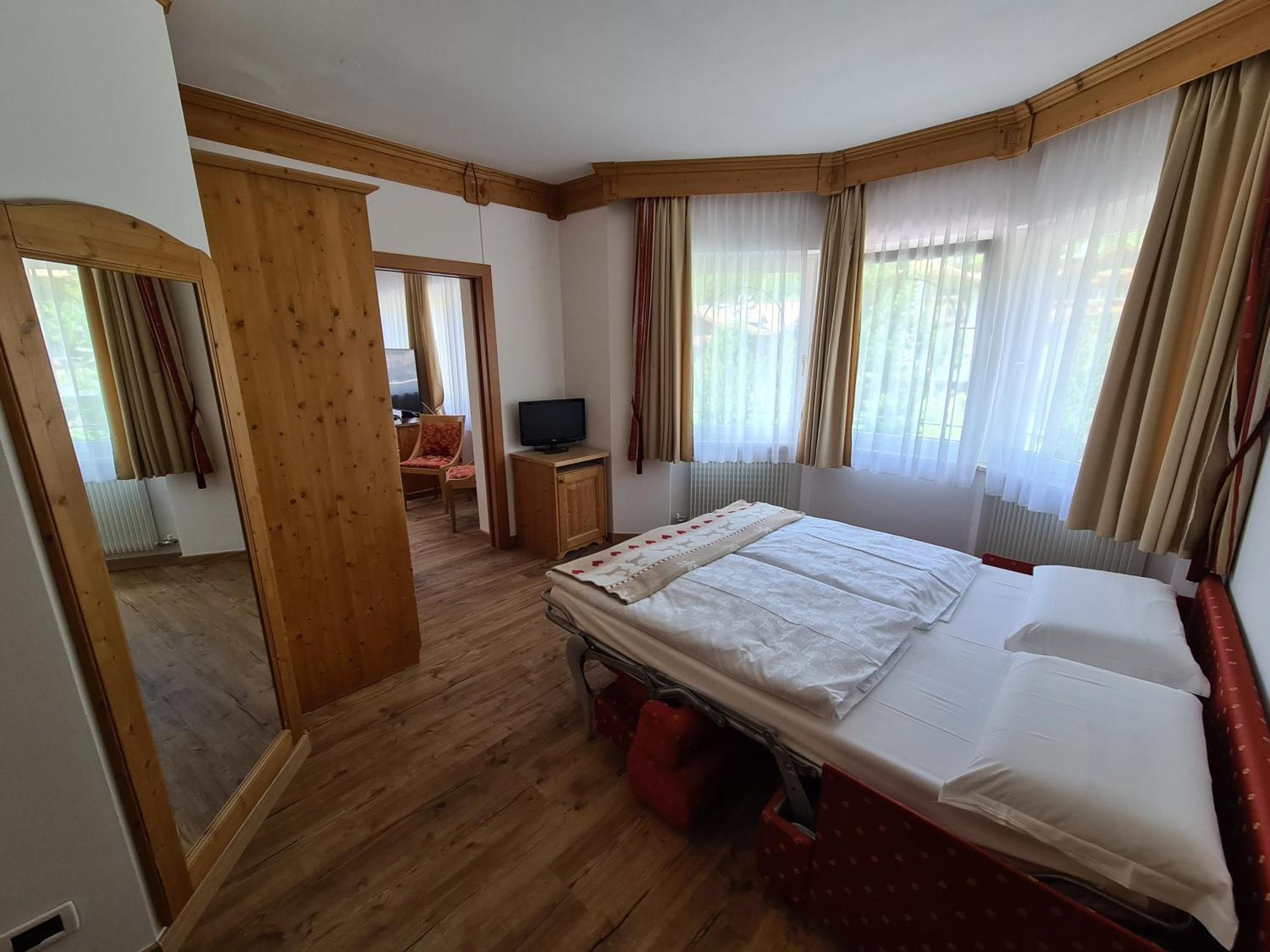 Alpenhotel Panorama Campitello di Fassa Dış mekan fotoğraf