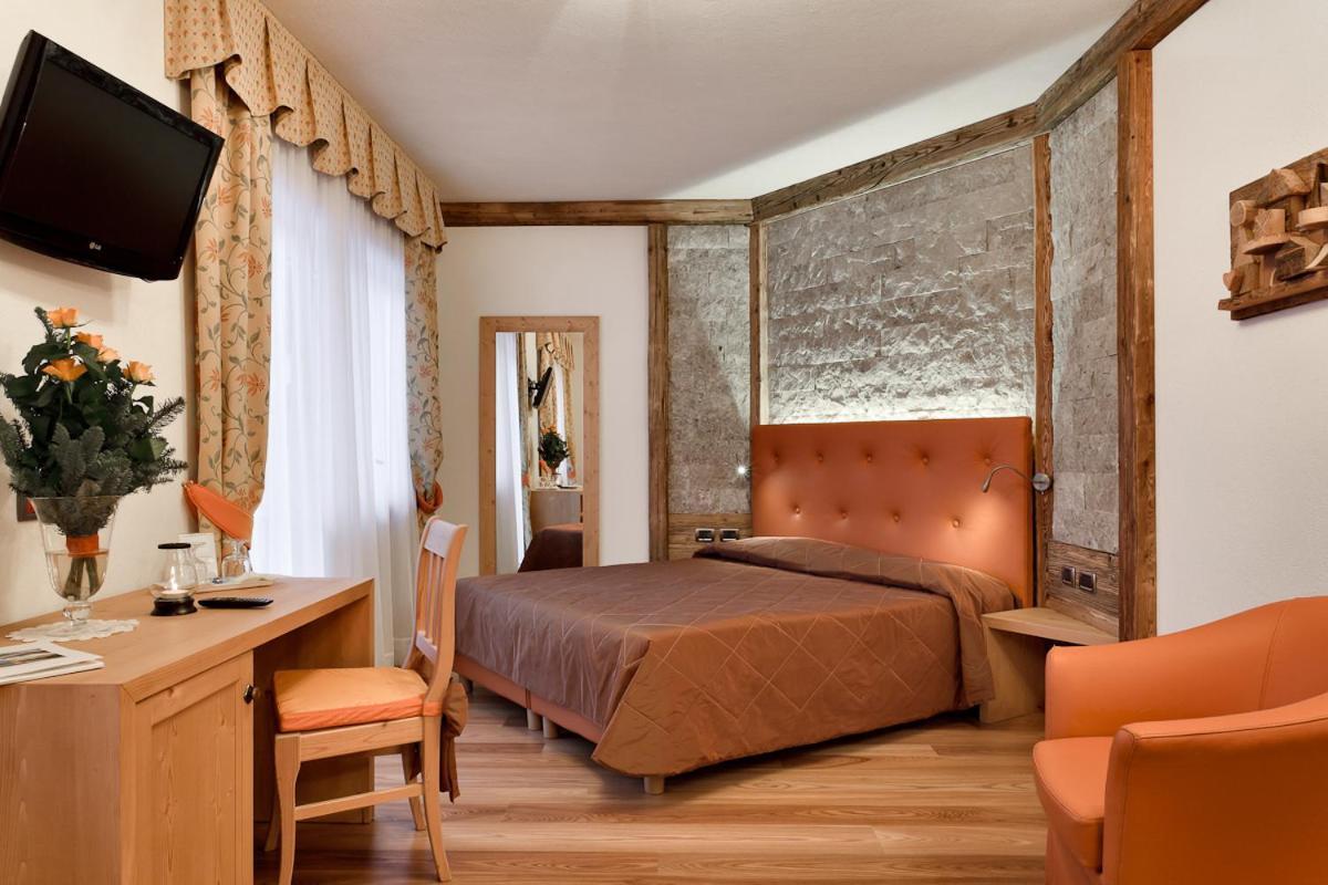 Alpenhotel Panorama Campitello di Fassa Dış mekan fotoğraf